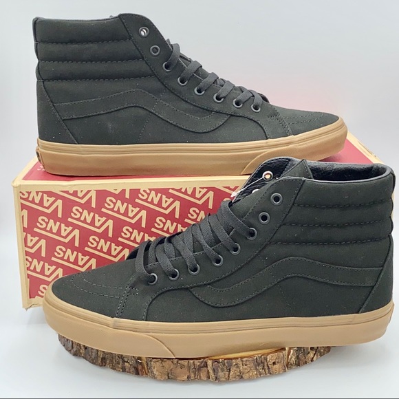 black canvas vans mens